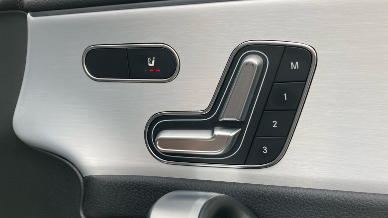 Mercedes-Benz CLA 220d AMG Line Premium Plus 4dr Tip Auto Diesel Saloon